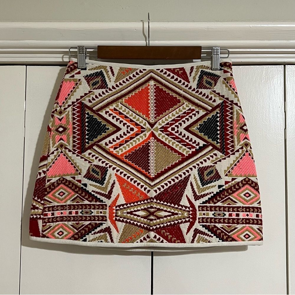 TopShop Women’s Geometric Patterned Skirt - Multicolor